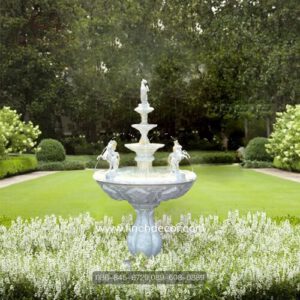 น้ำพุโรมัน ประดับม้า 3 ตัว