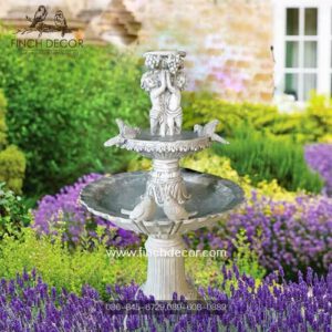 น้ำพุโรมัน ประดับตุ๊กตากามเทพและนกคู่